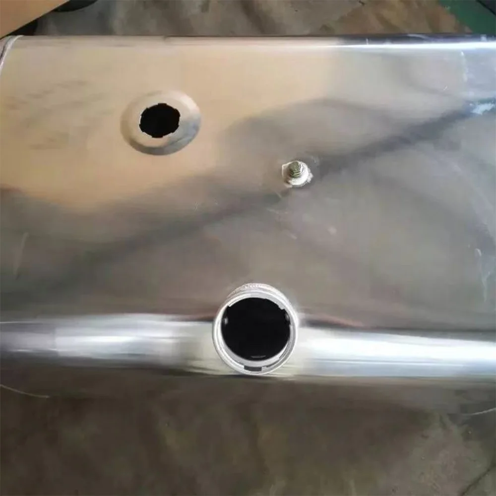 WG9925550001 SINOTRUK WD615 Diesel Engine Parts 400L aluminium alloy Fuel Tank for HOWO Truck Engine Systems