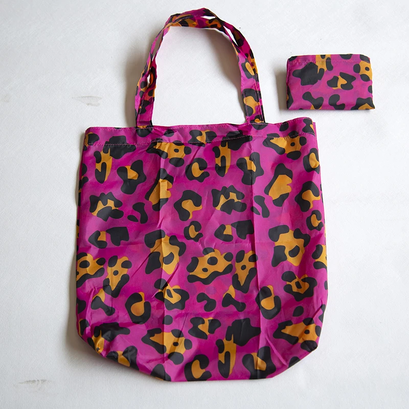 
Yiwu 2020 new portable shopping bag the fashionable RPET environmental polyester shopping bag receives the folding bag colorful 