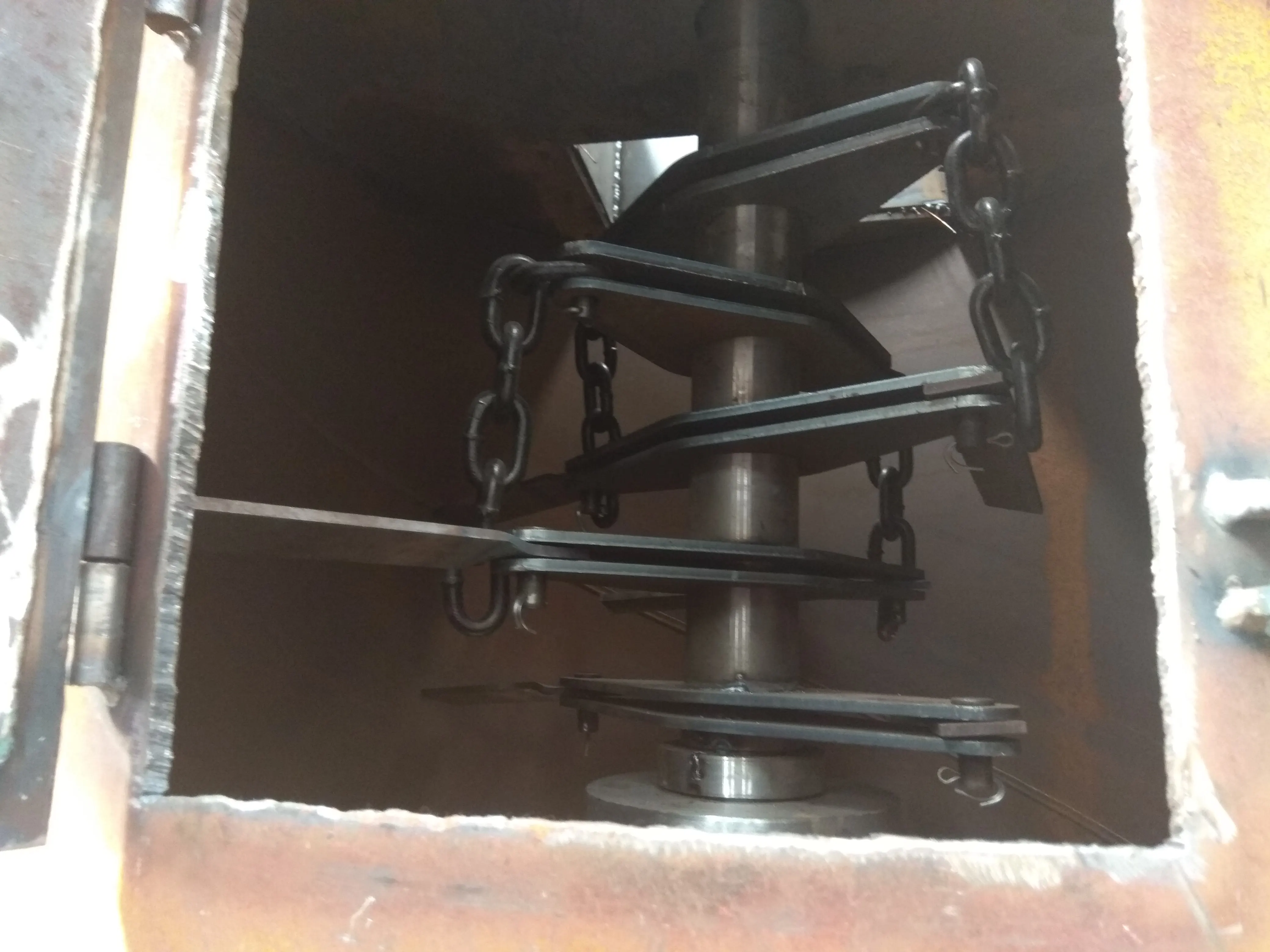 Vertical Crusher/ Compost Crusher