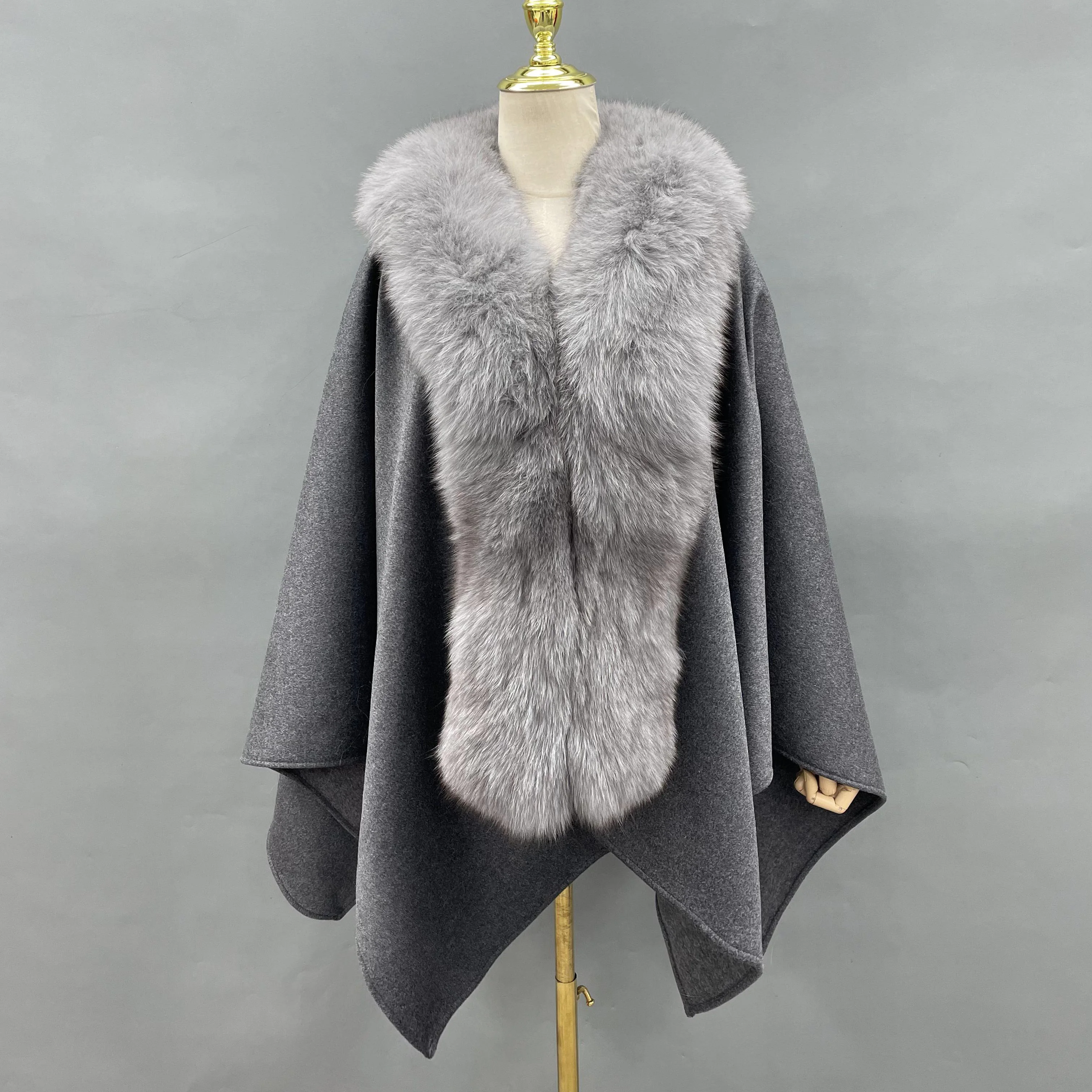 Winter Cashmere Shawls Cape  Women Fur Trim Ponchos Fox Fur Shawl