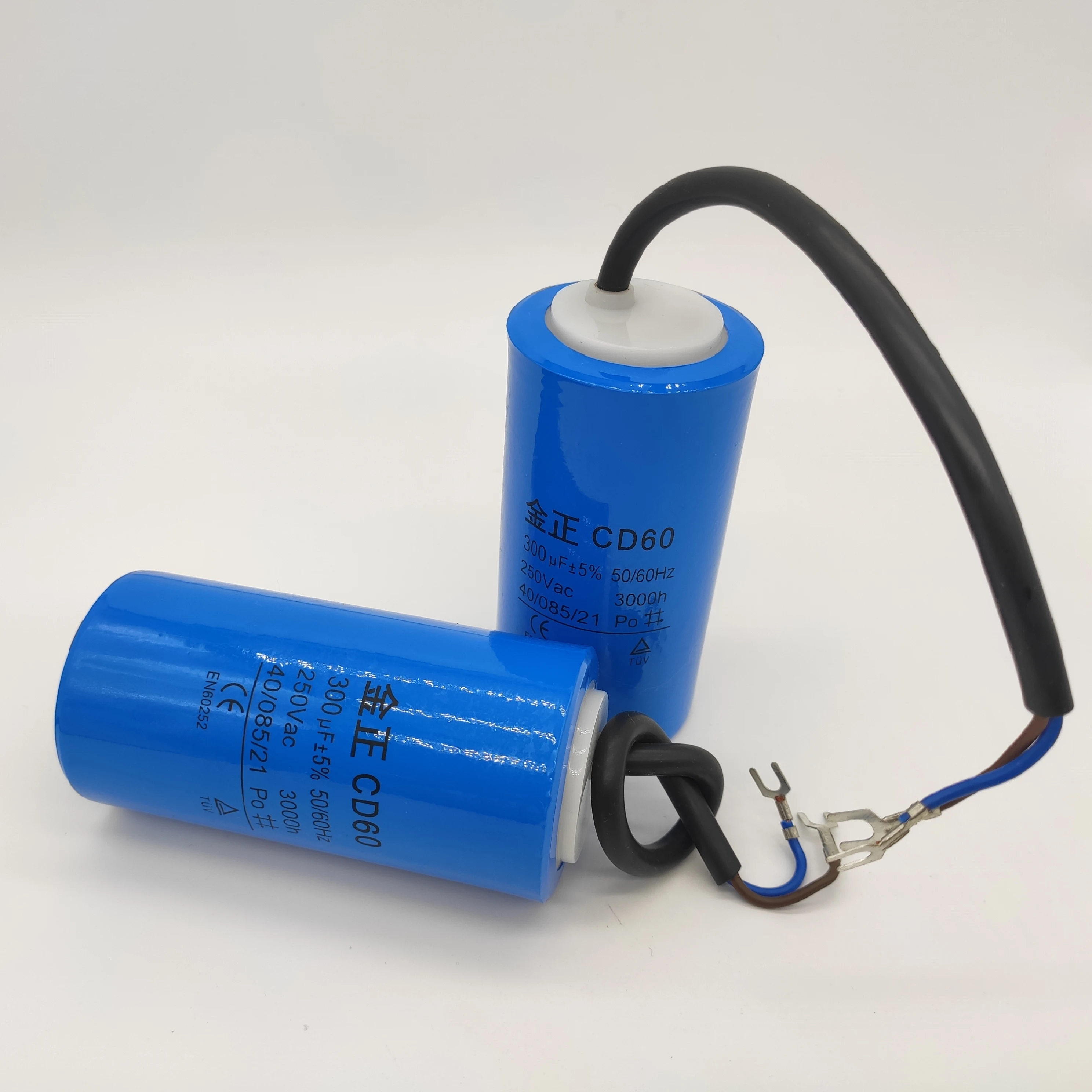  Конденсатор CD60 400 мкФ пластиковый конденсатор