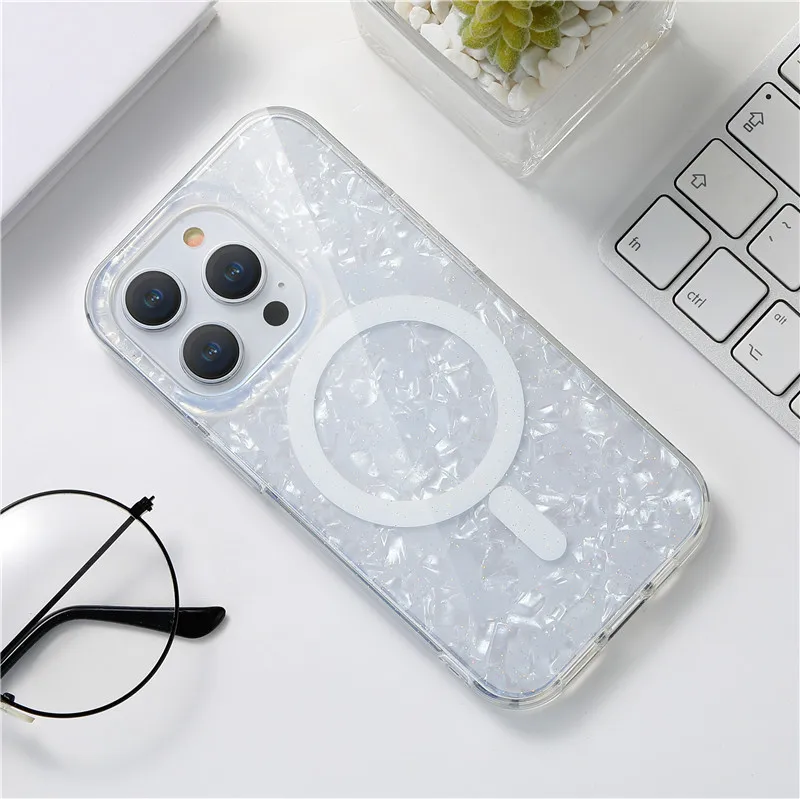 2025 New design Lady bling bling magnetic phone case for iphone 11 12 13 14 15 16 pro max plus clear phone cover