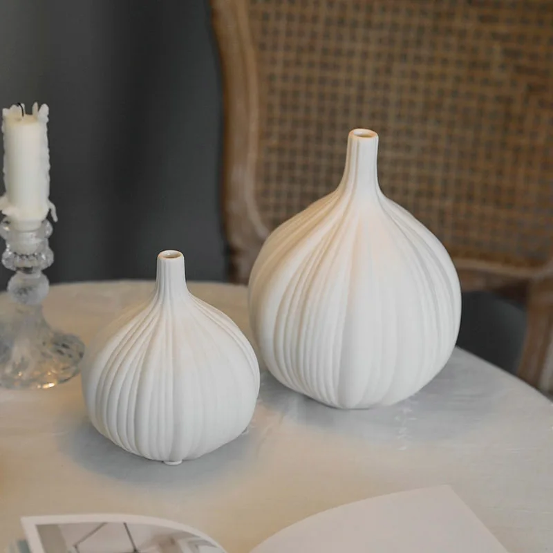 New Modern Matte Matte Creative White Ceramic Porcelain Flower Vases Wholesale Ceramic Nordic Floor Vase For Home Decor