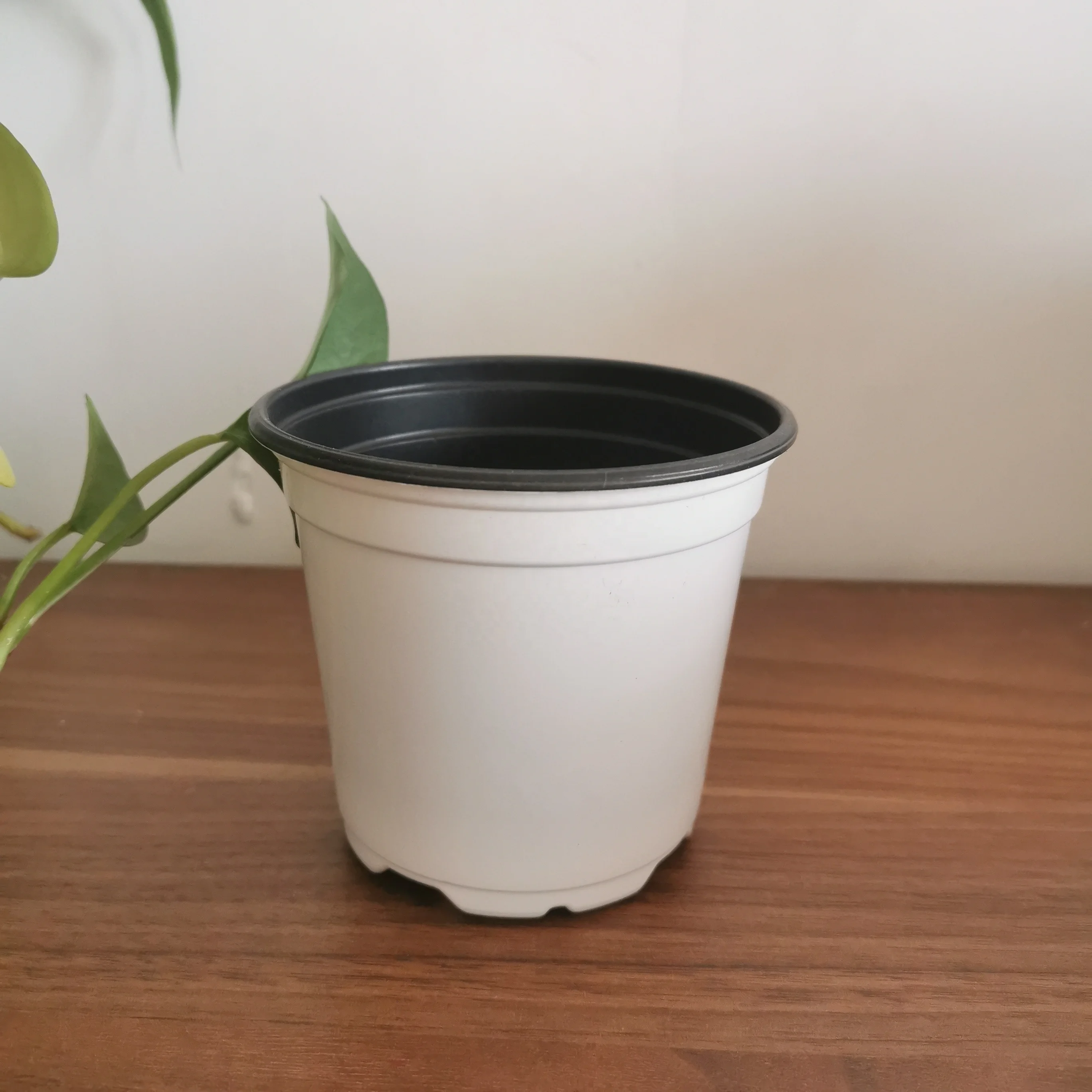 Rourke Flexible Plant Nursery Pots Seed Starting Pot Plastic Plant Container for Succulents Seedlings Transplant Garden Supplies