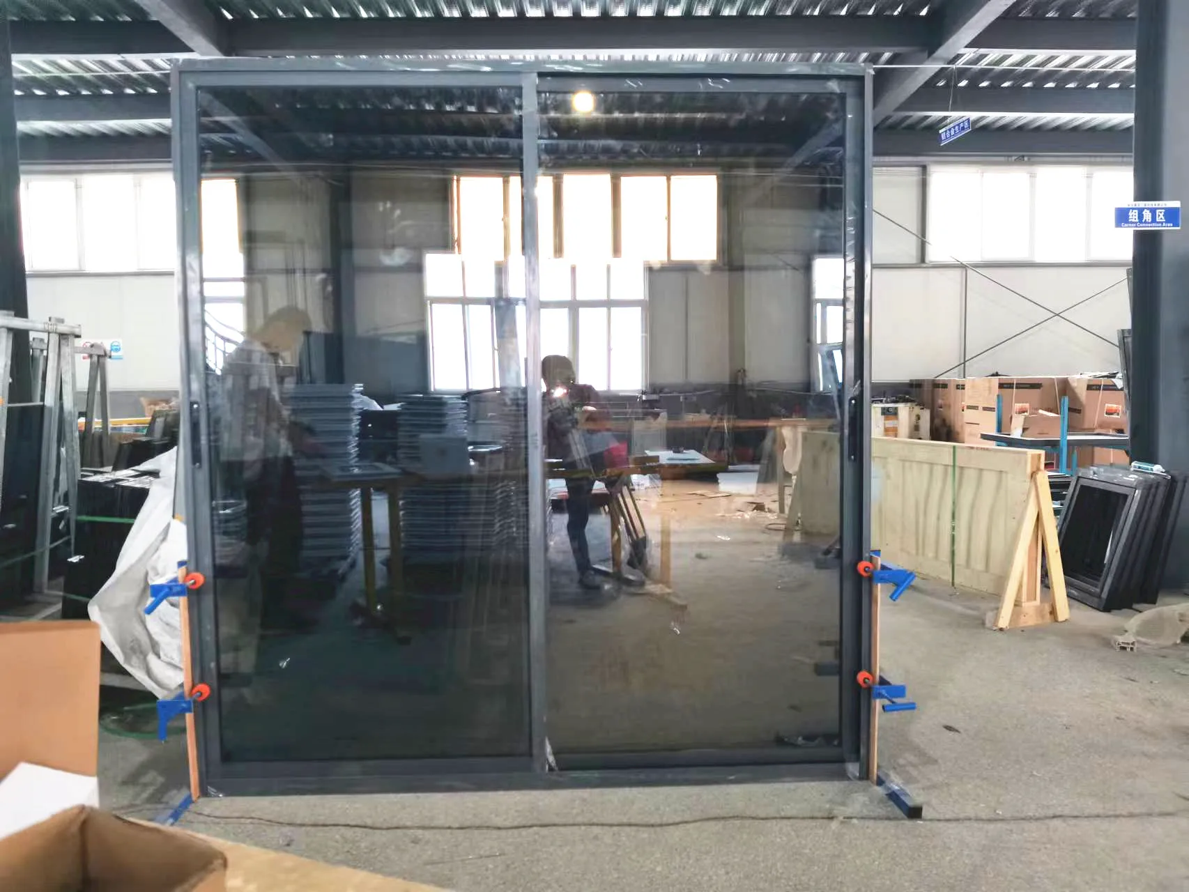 Hot selling thermal break aluminum frame double glazed sliding doors systems shower doors for bathroom