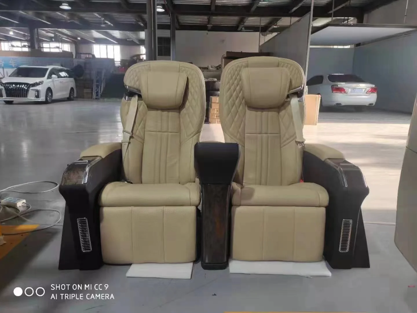 For Alphard to LM 300h full interior kit massage chair middle console car partition wall bar world clock electric bar cabinet