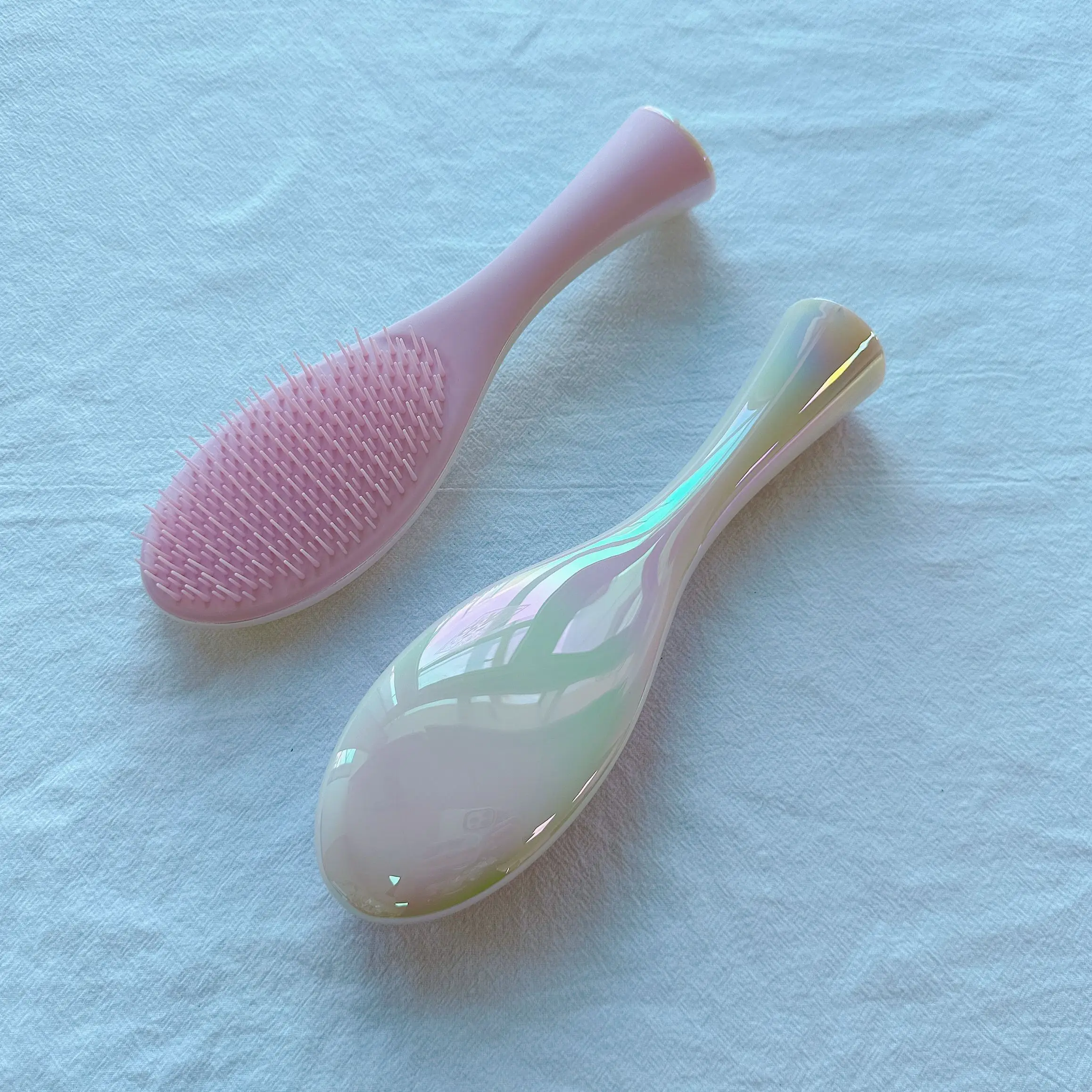 Fashionable patterns salon beauty pink electroplated surface for women&girls wet hair detangler hairbrush