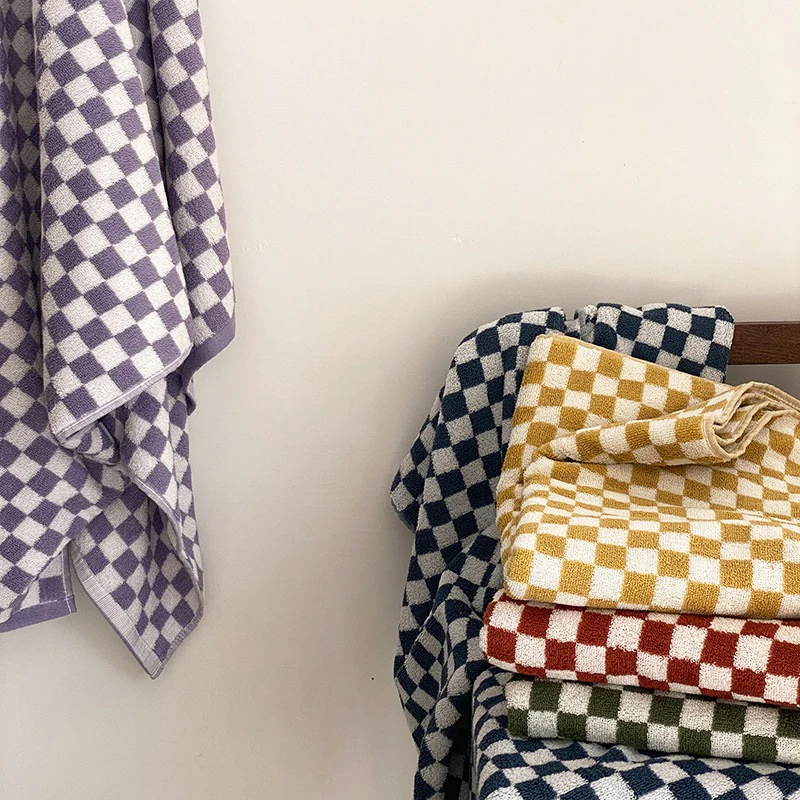 face towels checkered