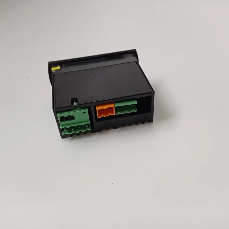 new original stock Carel Electronic Controller PJEZS00100