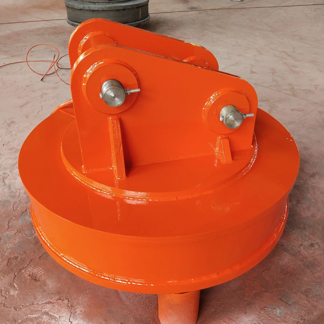 Circular Lifting Magnet for Excavator for Scraps on Scrap Yard
