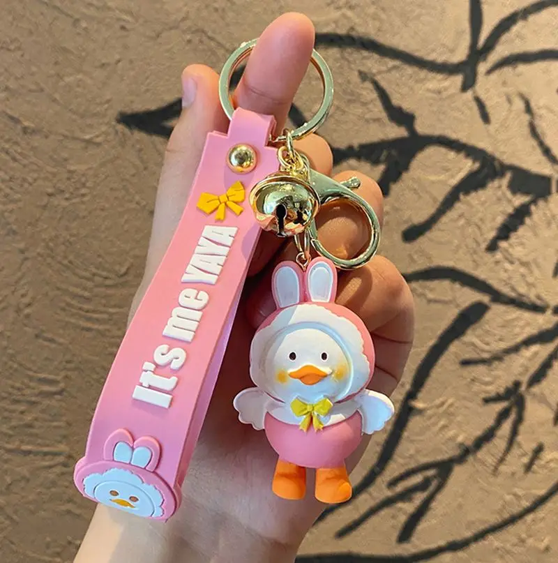 pom XNG 2022 New 3D Cartoon Keychain Resin Handmade Kawaii Red Purple Yellow Duck Keychain For Car Bag Pendant Women gifts Key