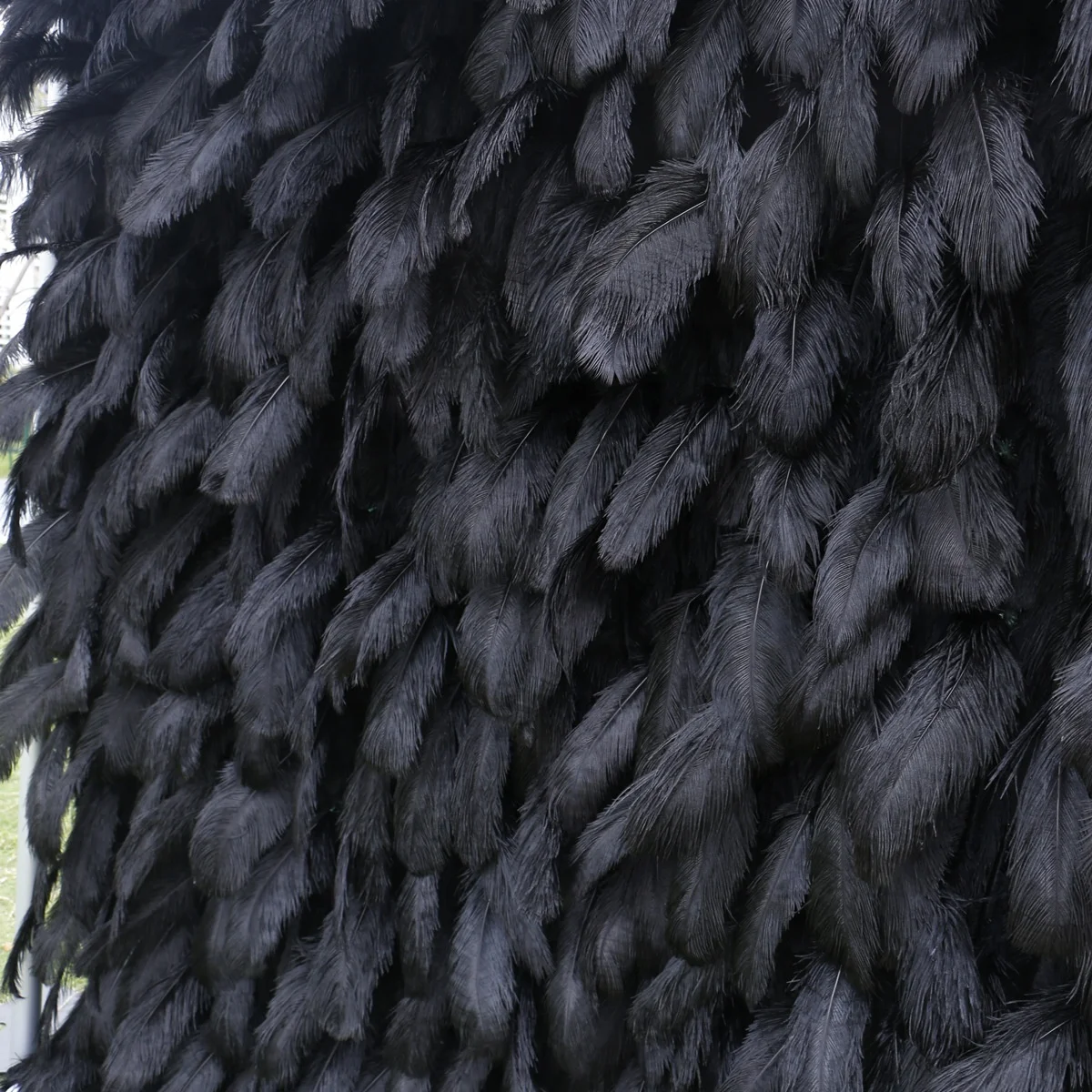 High End Customized Black Feather Wall Roll up Flower Backdrop Panels for Wedding Decor