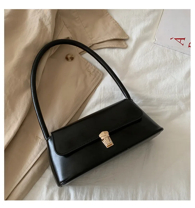 Unique Style Women s Shoulder Bag 2024 Trendy Underarm Crossbody Bag Perfect for Everyday Chic