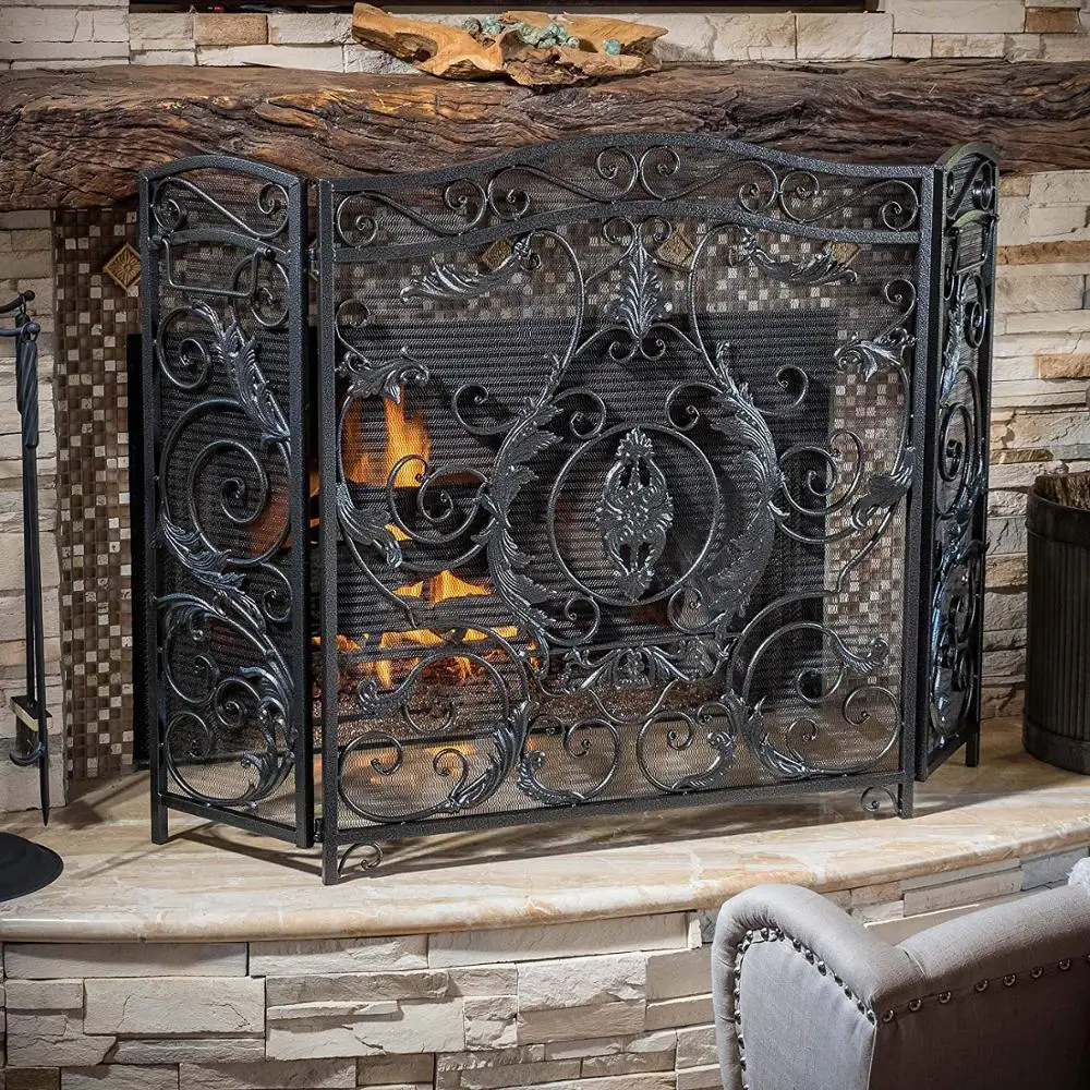 Nordic amorous feelings iron art screen is complex and luxuriant decorative pattern adds protection and elegant fireplace screen