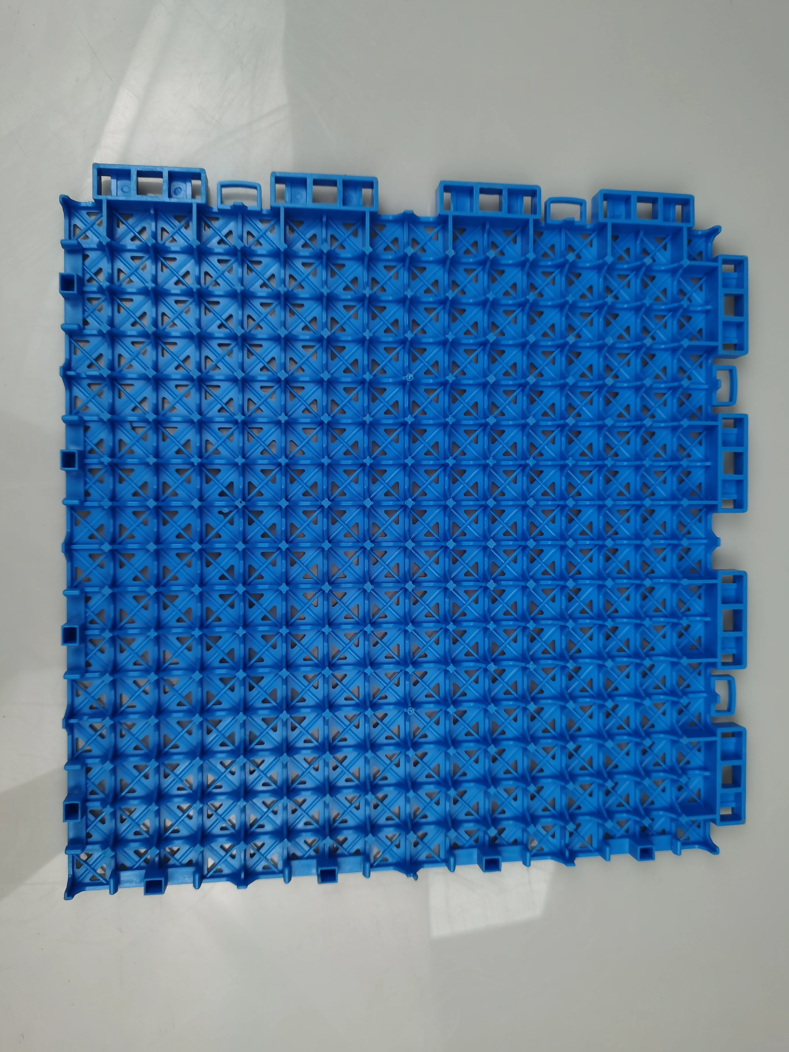 Basketball Court Modular Interlocking Floor Tiles Outdoor Weatherproof DIY Plastic Puzzle Sports Flooring