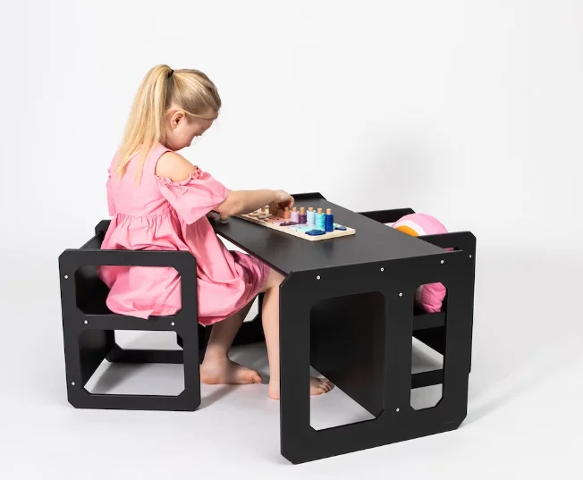 Modern Wooden Kids Study Table and Chairs Custom Suitable for Children under 7 Years Old