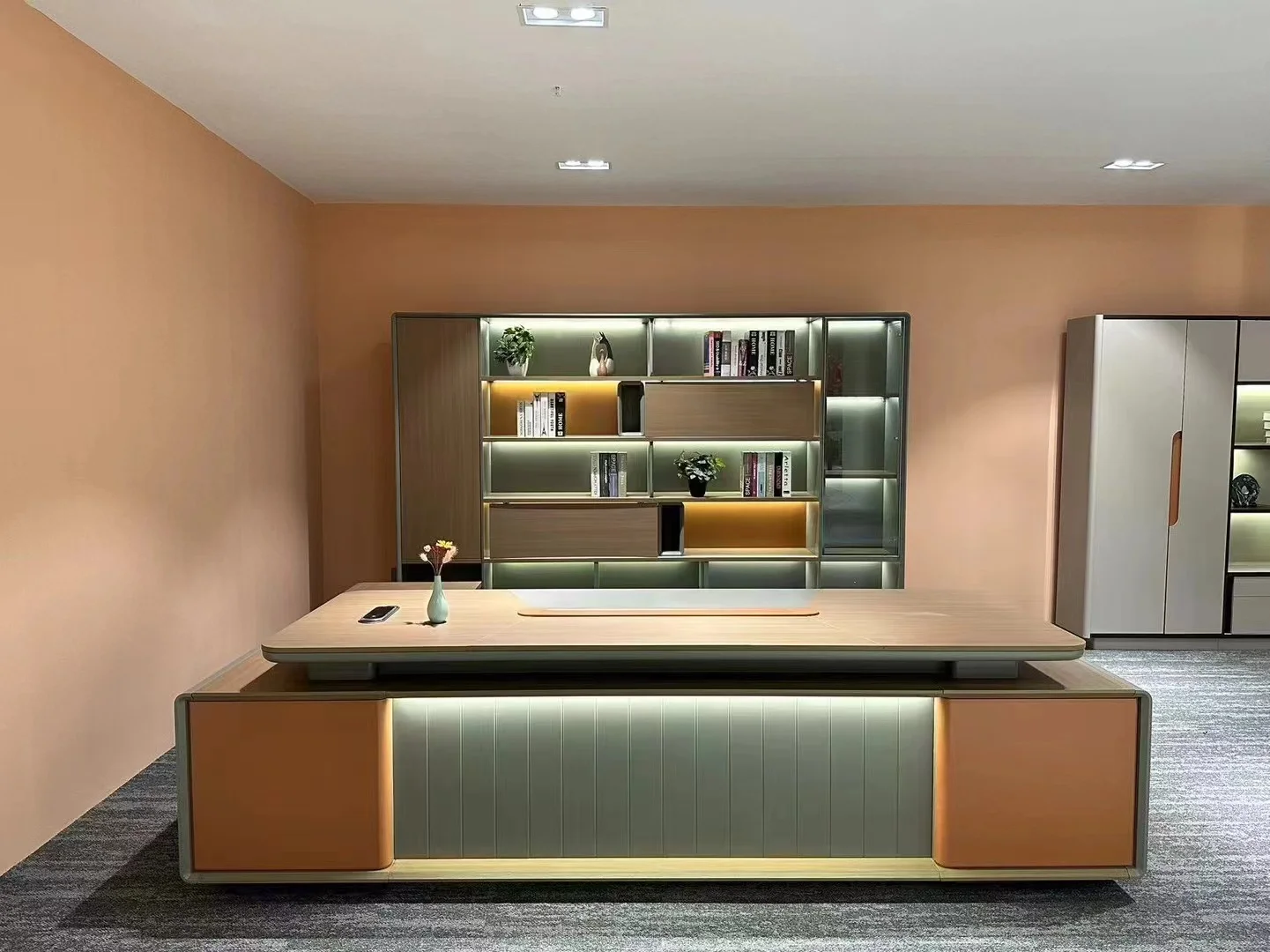 Деревянный роскошный стол для офисной мебели