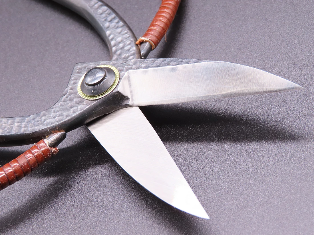 Red tool scissors garden trimming scissors with long blade for sale