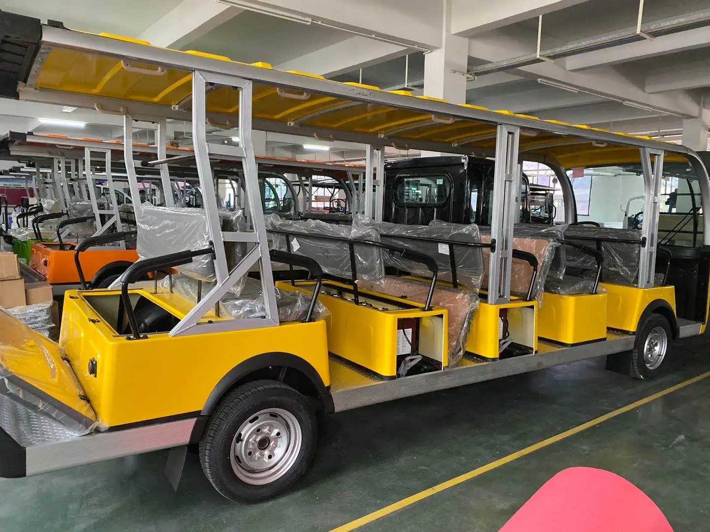 Electric Transport car 96v 12kw ac motor sightseeing bus with lithium battery