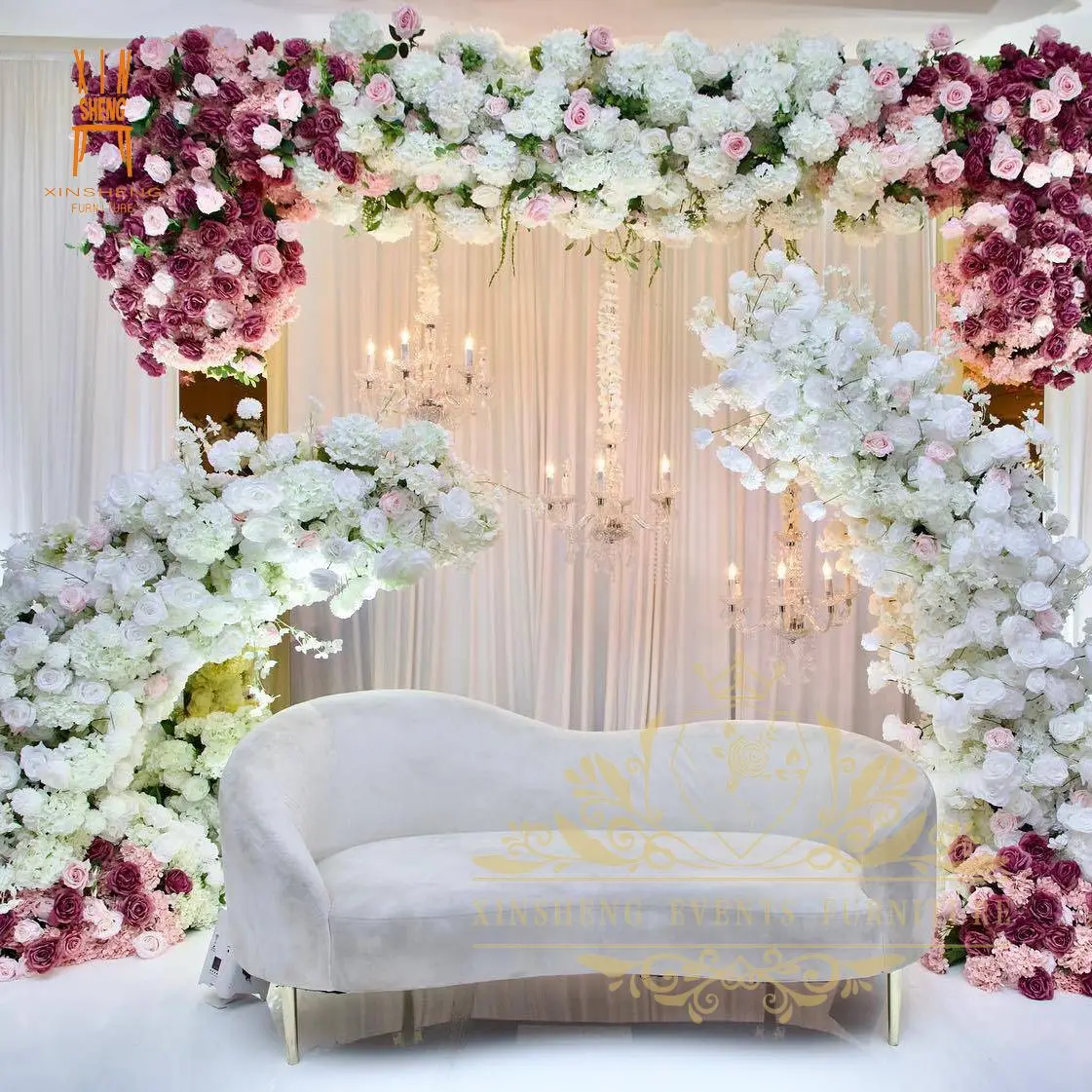 Modern Wedding Sofa Luxury Velvet Sofa