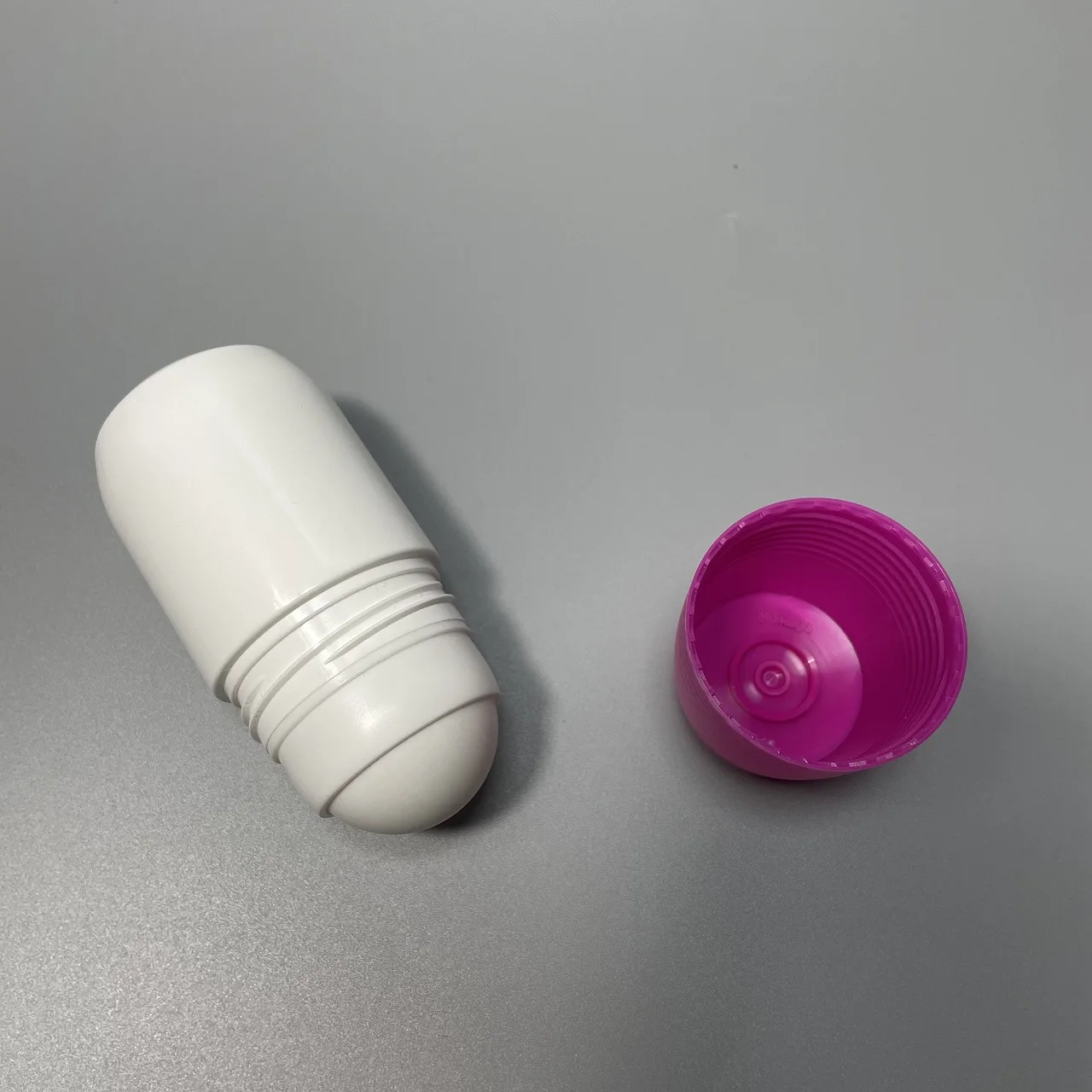 empty Container Packaging Plastic 50Ml 60Ml Deodorant Roll On Antiperspirant Roller Ball Fragrance Body Bottle