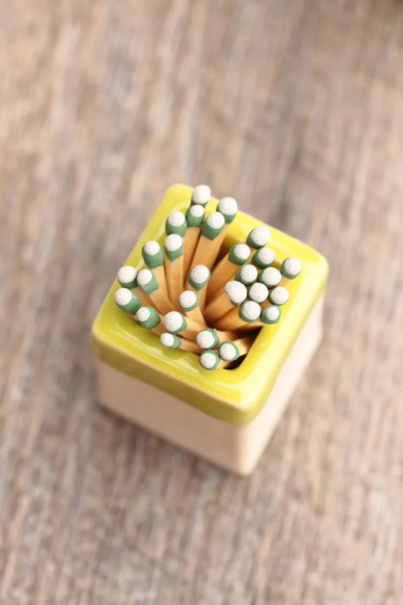 fancy ceramic match holder match bottle with striker match stick jar