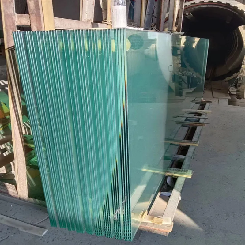 Competitive price 8+8+8mm bullet proof tempered laminated glass for bulletproof windows and doors for sale used security doors