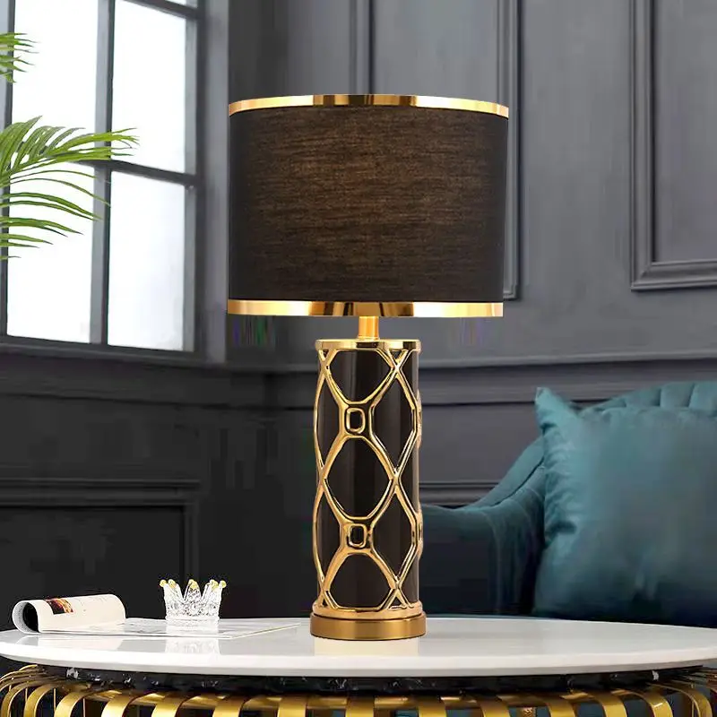Modern Simple Ceramic Fashion Bedside Black Table Light LED Lighting Home Decorative Desk Lamp E27