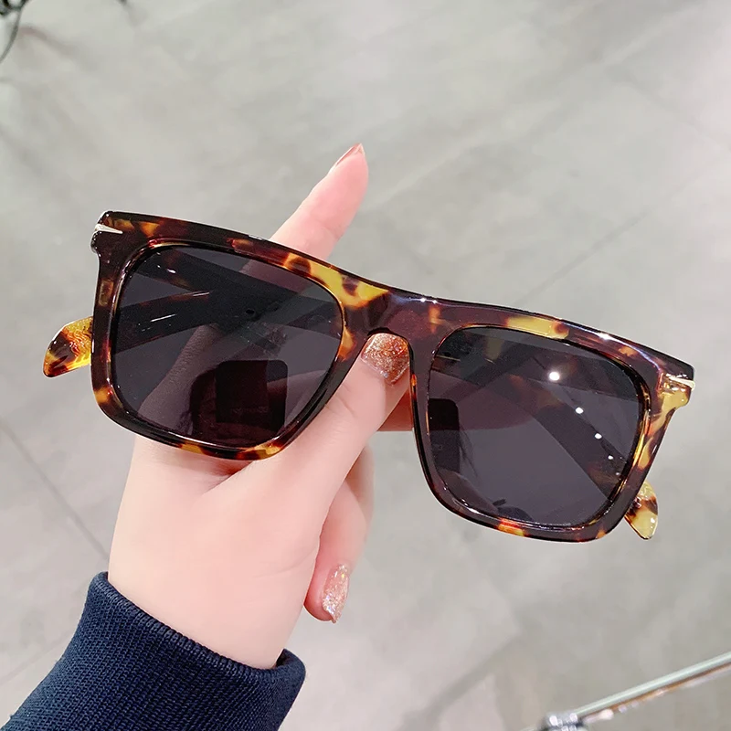 5077 Square anti blue light glasses modern sunglasses European and American gradient sunglasses