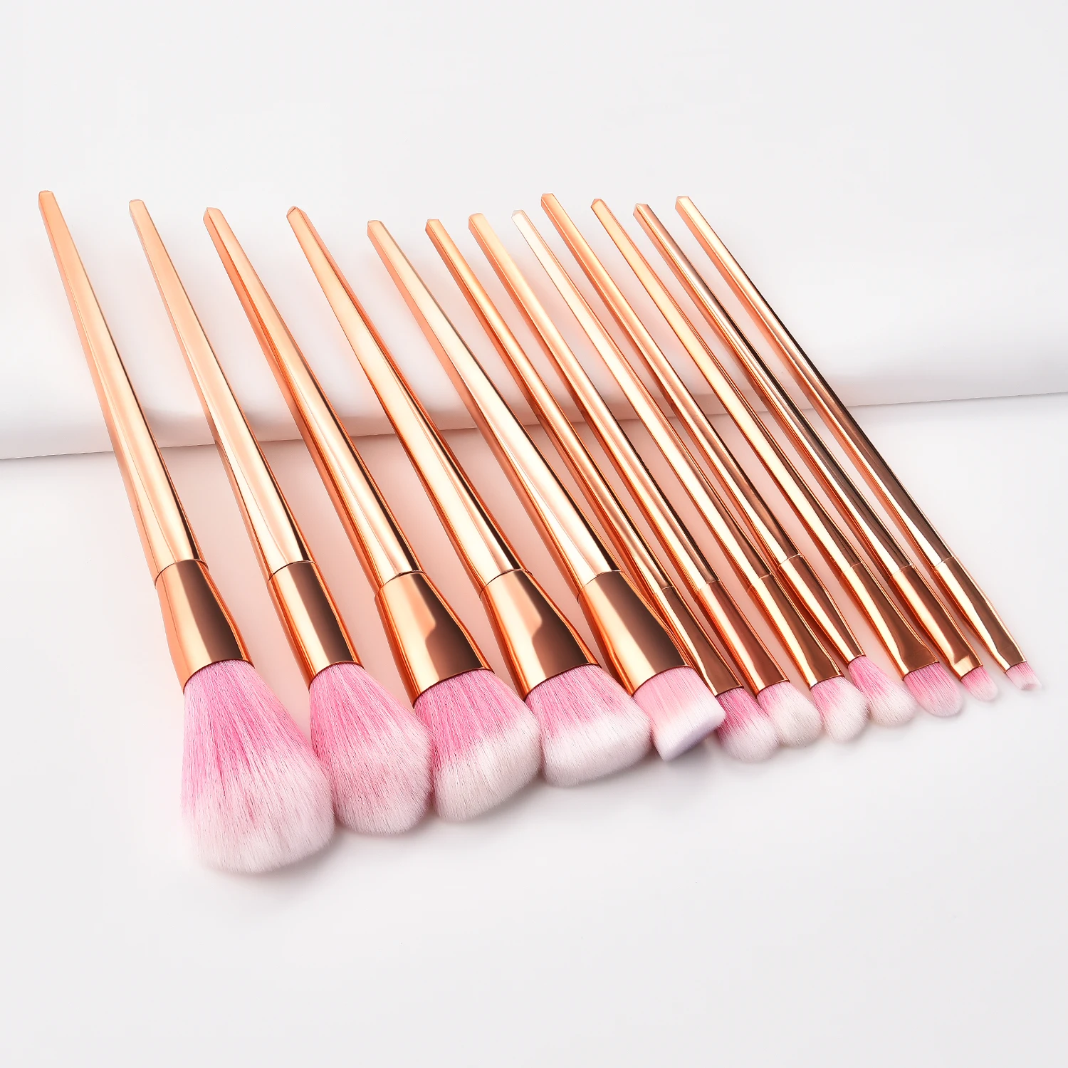 High-quality Custom logo rose gold 12 Pcs Makeup Brush Set