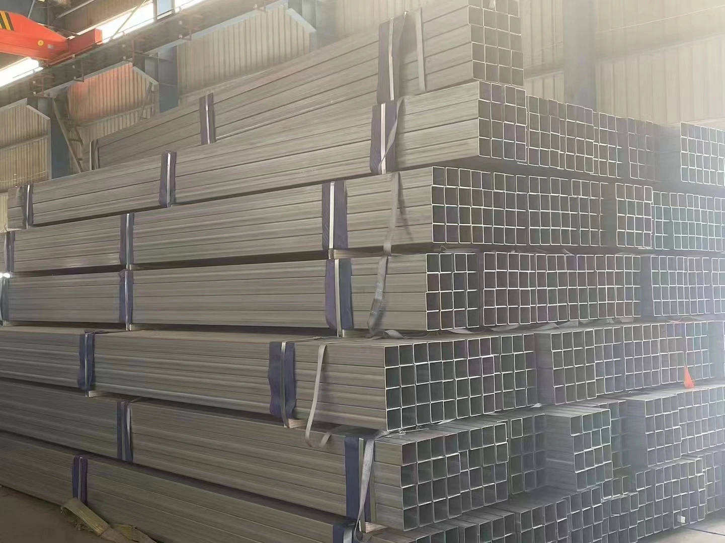 ASTM steel fence post carbon square pipe 60mm*60mm*6mhollow section square tubes for green house building