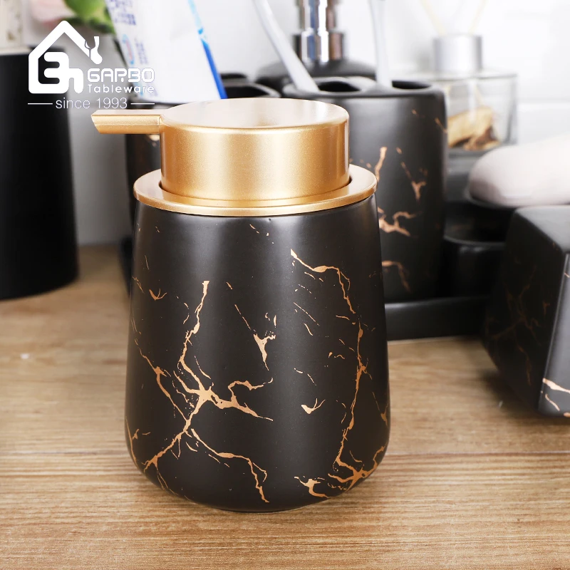 Simple White porcelain Bathroom Accessories Set North European Eco friendly 5pcs with soap dish tumbler Ceramic bathroom set