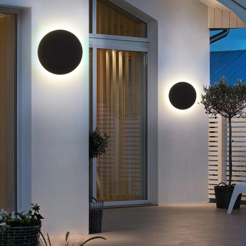 Die-cast Aluminum Lamp Body Triangle Wall Light Outdoor Garden 8W IP65 Outdoor Indoor Round LED Wall Light