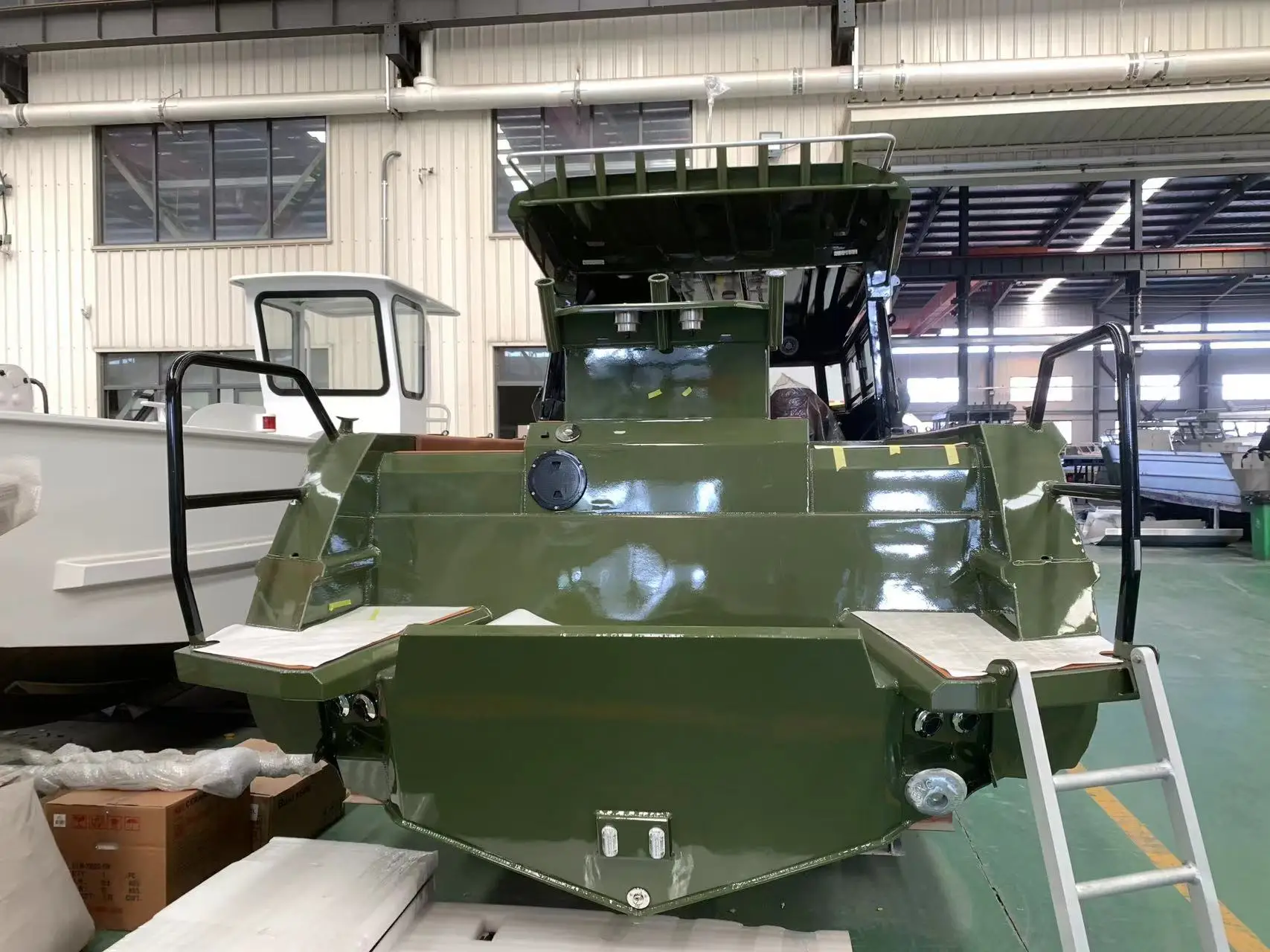 9m Easycraft Multi-configuration large space closed bin Sea Monster can be affordable aluminum alloy fishing boat