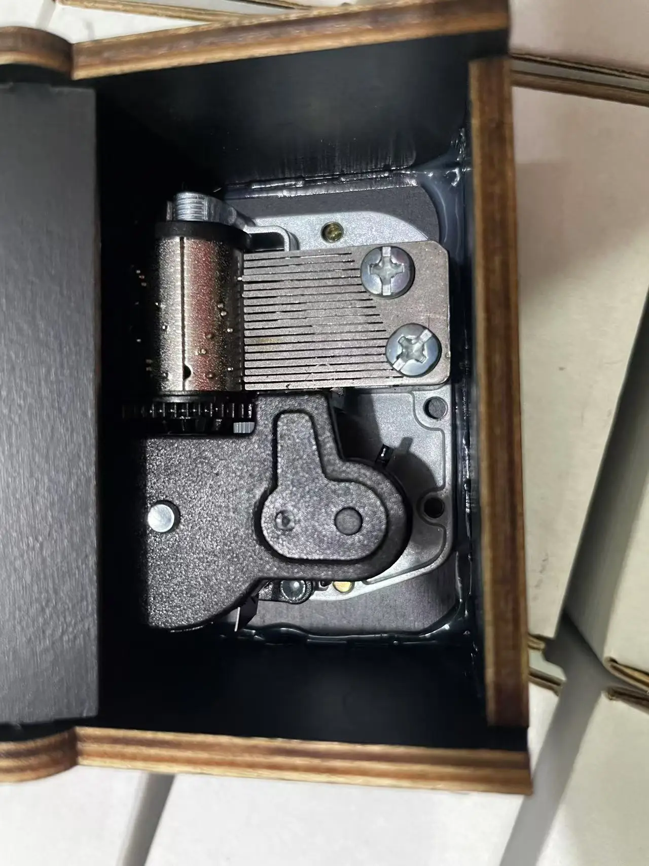 Hot New Anime Cartoon Happy Birthday Halloween Wind up Small Wooden Music Box Automatic Movement Mechanism Musical Box for gift