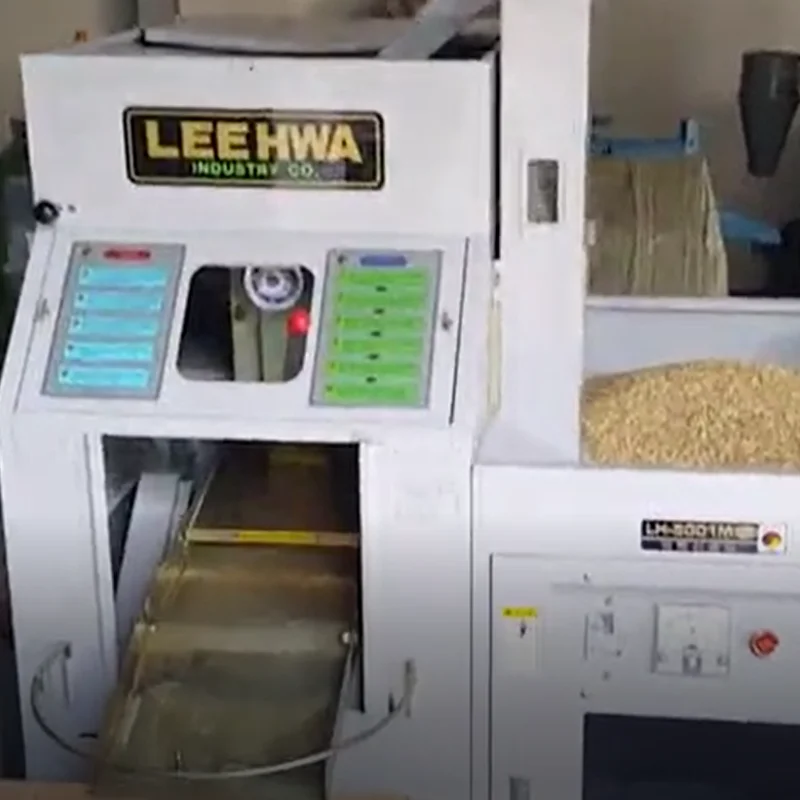 LH-5001M Gold rice hulling machine, 265kg/h rice cleaning destoner, impeller type air cooling rice mill machinery for sale