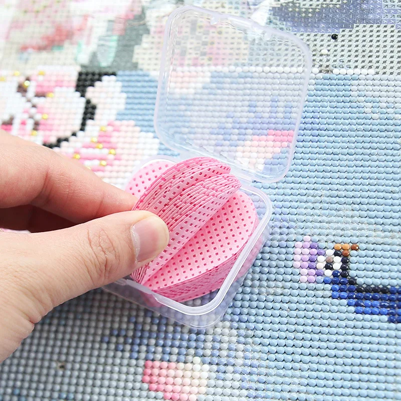 50pcs/Box Heart Nail Wipes Cotton Pads Polish Remover Cleaner Manicure Paper for Diamond Painting