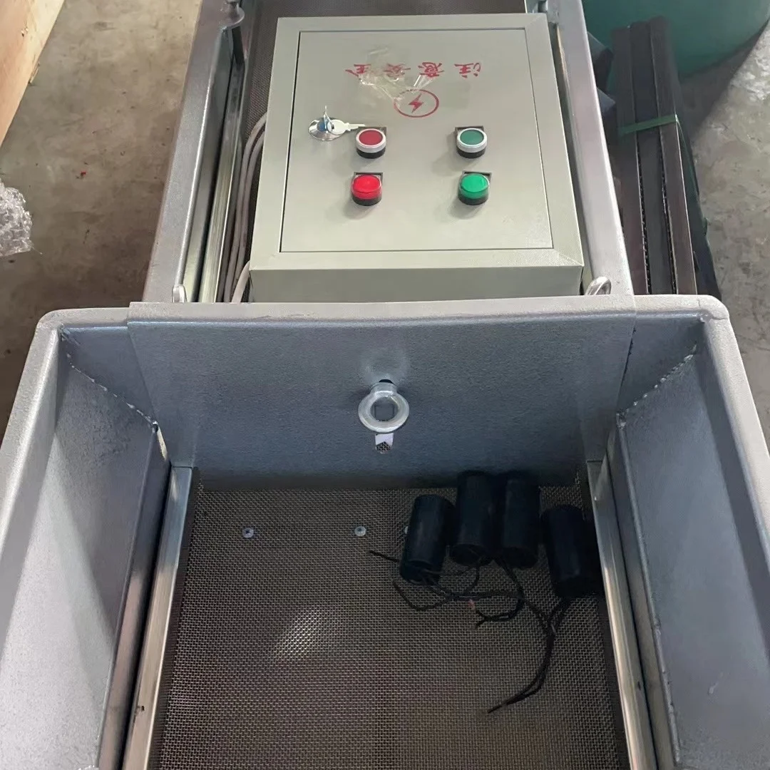 Hot Sale Linear Vibrating Sieve Machine with Motor for Grain Sorting Sifting Screen Equipment