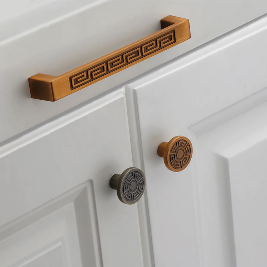 Wholesale Chinese Classical Traditional Style Vintage Antique Bronze Zinc Alloy Kitchen Cabinet Drawer Carved Handles