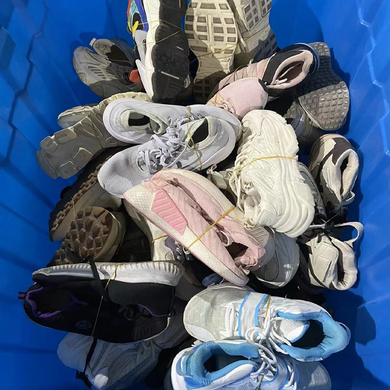 Hot selling used international brand basketball shoes wholesale second hand men sports shoes