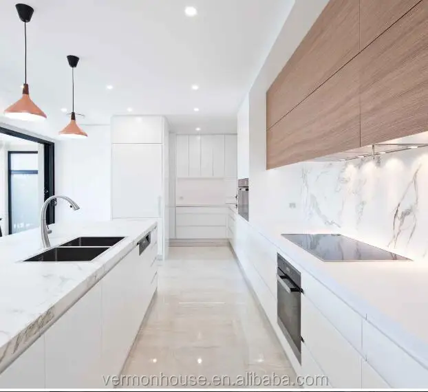 HOT SALE 2021 New Model Australia Bespoke Custom White Lacquer Modern Kitchen Cabinets