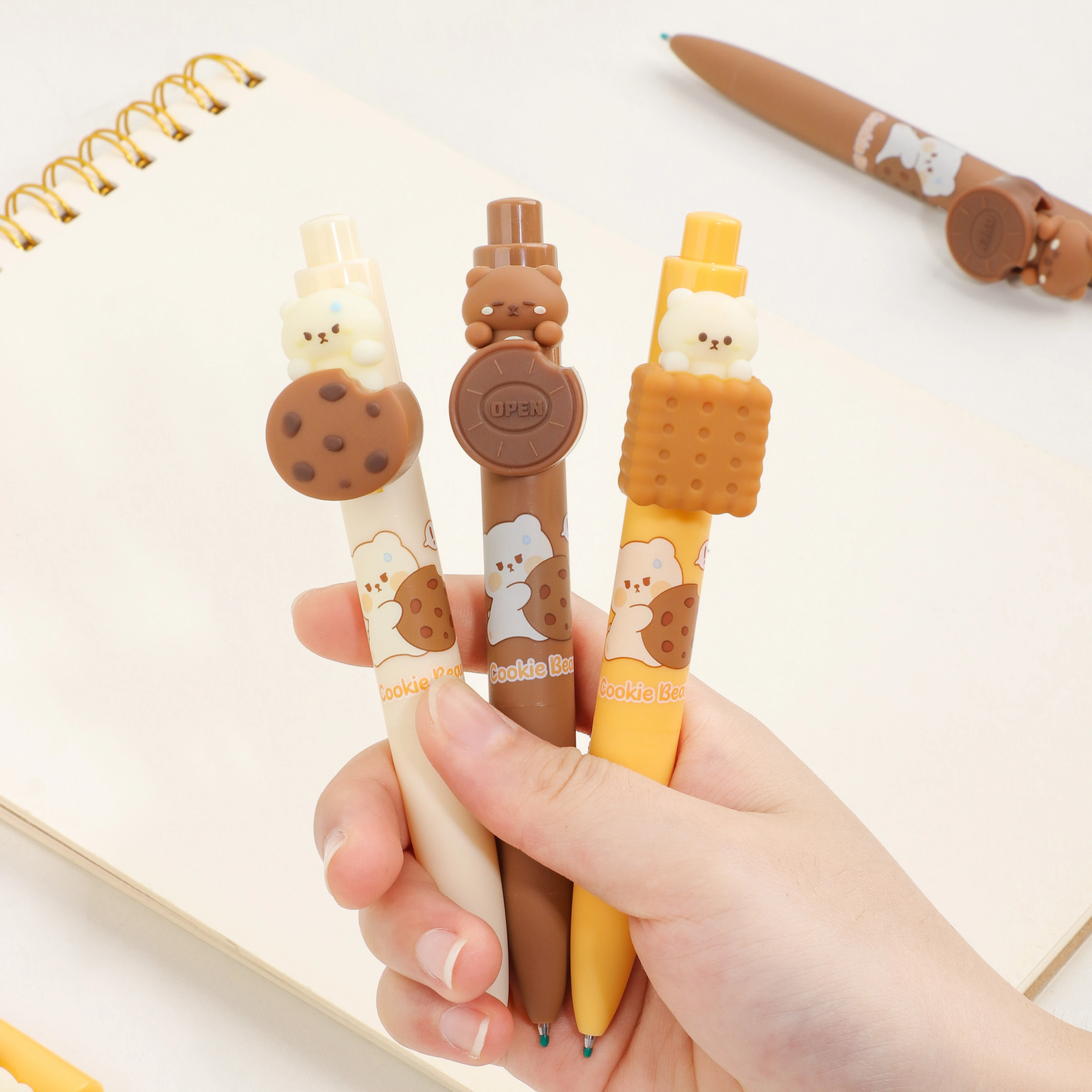 KUKI Creative Novelty Gift Plastic Decorative DIY Beaded Pens Ballpoint Gradient Biscuits Pens