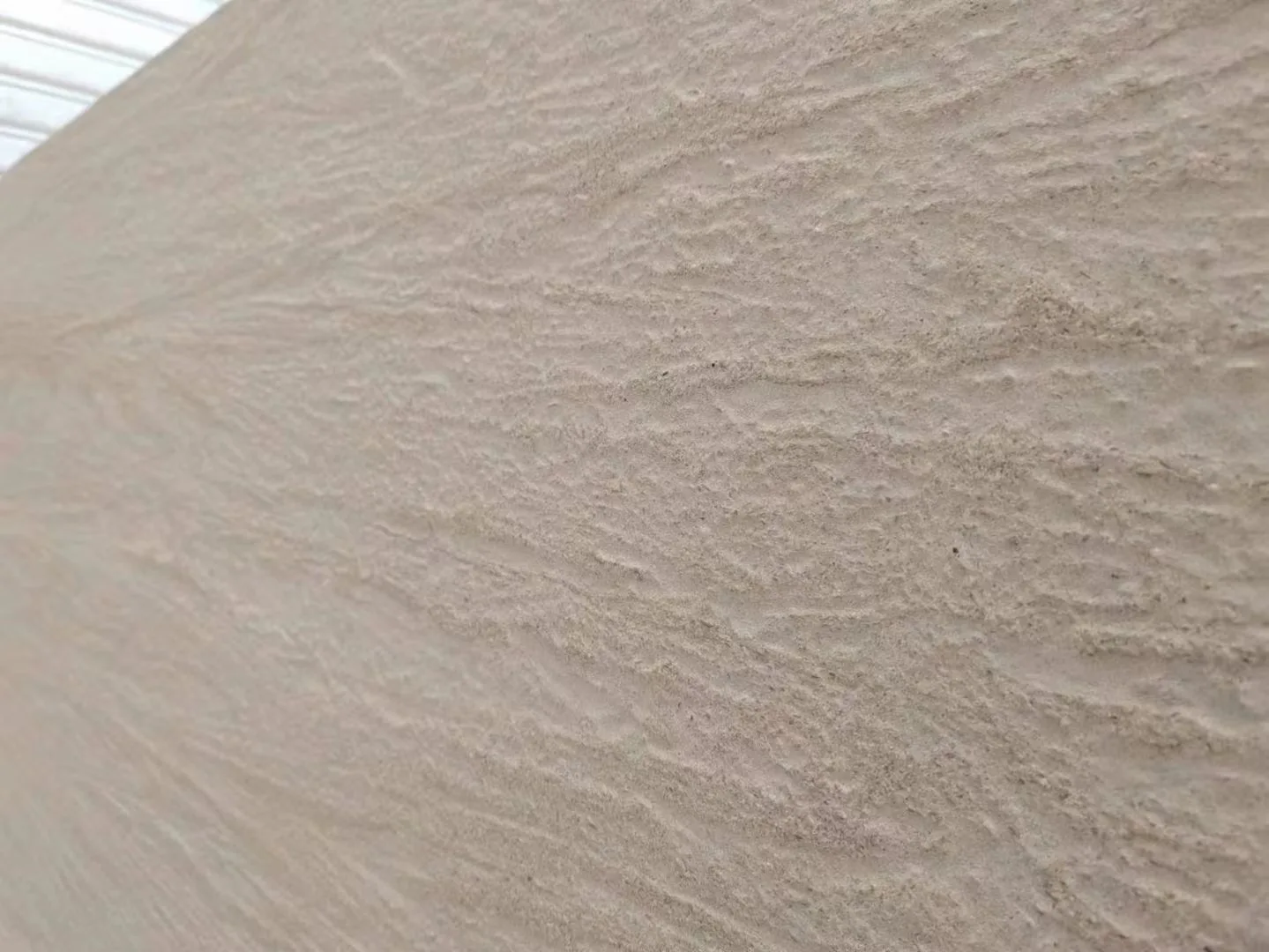 Jura beige limestone for walling and flooring exterior stone facade tile jura beige limestone price