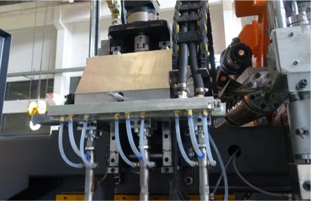 Intelligent equipment auto stable PE HDPE 5l jerrycan tank extrusion blow molding machine for sale