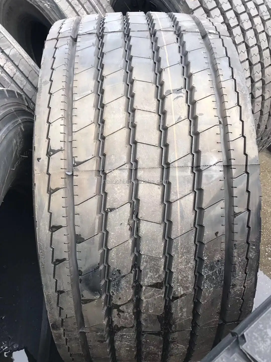 Hay trailer tire Full wire vacuum tyre 455/40R22.5 445/50R22.5 435/50R22.5 Trailer transport with widened tires