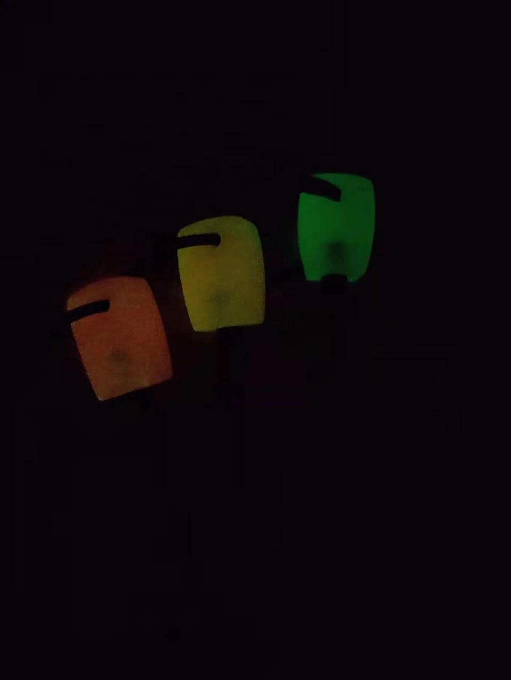 Unique Customized Pink Orange Luminous Handle Magnesium Bushcraft Fire Starter with Light-up Handle for Camping Hiking