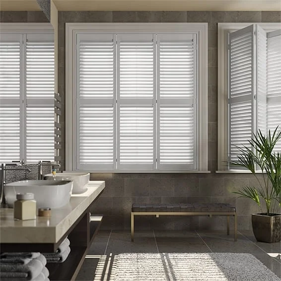 Minimalism White Color Bedroom Bathroom Popular PVC Plantation Shutters PVC Blinds