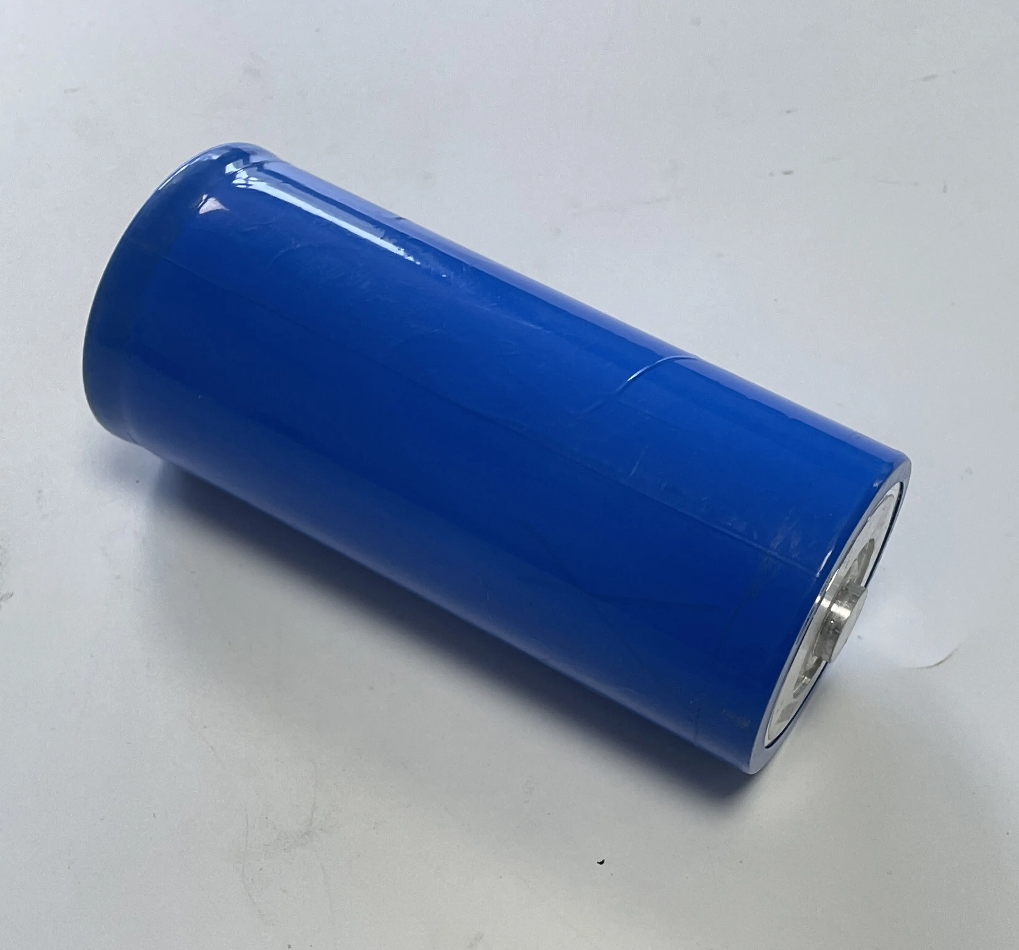 Original Graphene Condensatore Supercapacitor 2.7v 100000f Farad Ultra Capacitor 2.7V 3000F Super Capacitor Bank