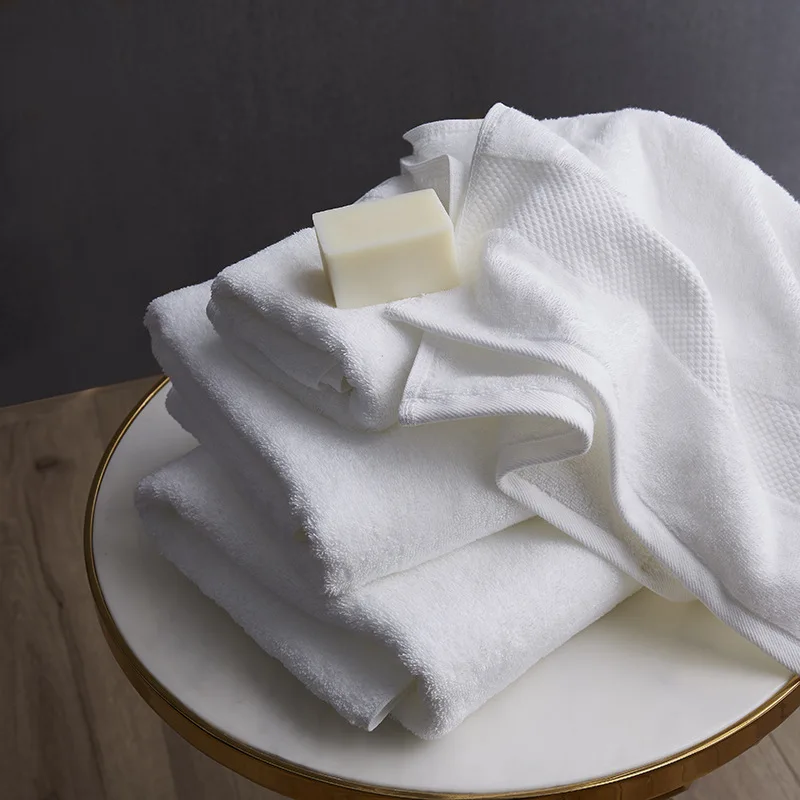 Custom wholesale hotel cotton 16s satin spiral dobby bath towel