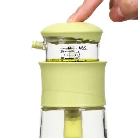 Competitive price oil and vinegar press and measure glass dispenser bottle